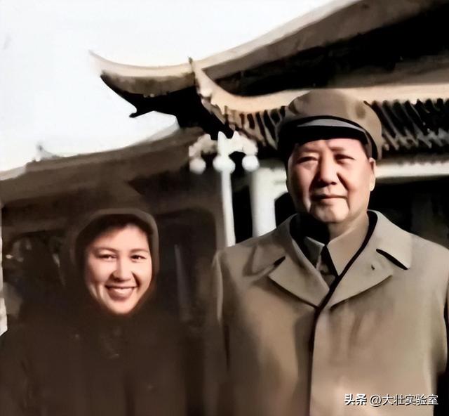 毛主席的机要秘书谢静宜有多美？长相甜美可爱，当过北京市委书记
