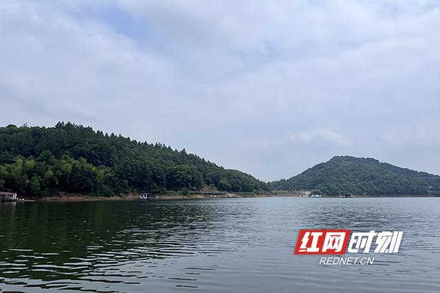 湖库觉醒② | 绿心缀三珠：雨花跳动的湖光史诗