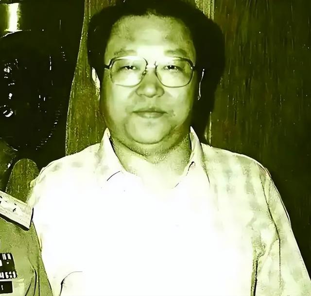 潜伏在台最长间谍李志豪，1998年揪出我军两名高级叛徒，后回香港