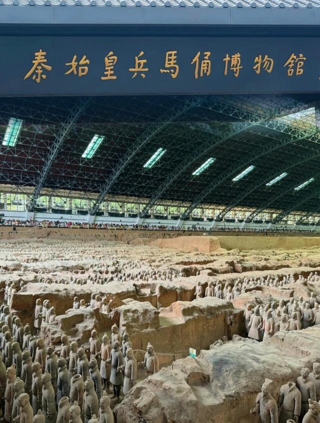 都说西安比郑州还要名气大，两地深度游后，才发现差距真的很大