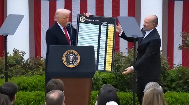 首个被关税战搞破产的国家出现了！税率高达50%，该国已进入“灾难状态”，特朗普给出的加税理由很荒唐