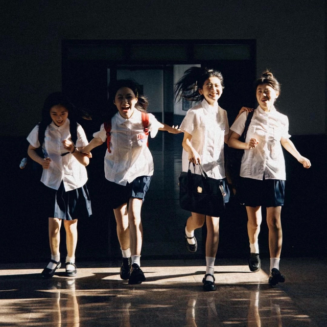 培养人才还是考试机器？别再拿高中的方式，“圈养”大学生了！