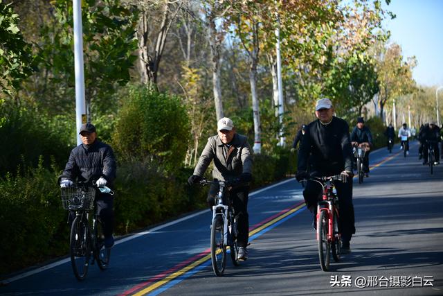 信都区总工会：七里河绿道上的骑行狂欢
