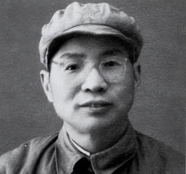 他是第一任宁夏党委书记，后担任陕西省委书记	，1972年含冤而逝