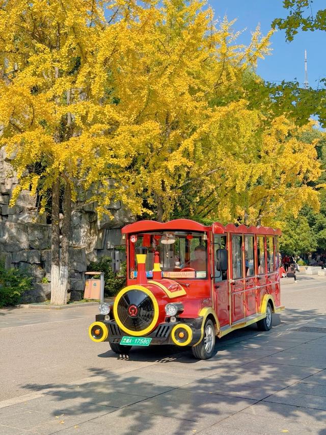 广州人，刚从湖南长沙回来，实在忍不住想说：对长沙的六点印象