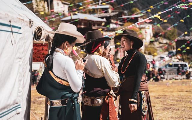 接上 第五章清凉经济：丹巴文体旅融合新实践