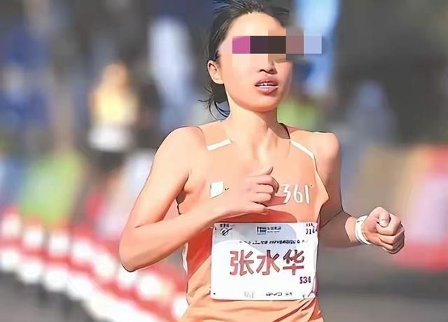 丈夫公开发声！官宣辞职才5天，最快女护士竟踏上了另一条上坡路