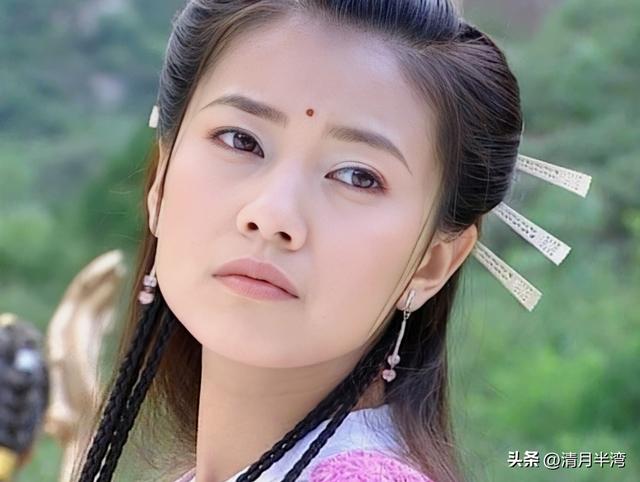 再看03版《倚天屠龙记》：得亏是她演赵敏，不然真压不住这群绝色