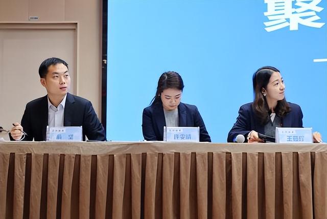 “AI赋能·幼有优育”园长论坛共探新时代幼儿园高质量发展新路径