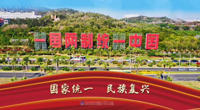 赖清德的天塌了：24小时内4条噩耗，美舰竟在台军眼皮底下起火！