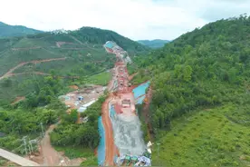 龙岩新机场、市第一医院分院综合院区等全市十大重点工程项目最新进展→图片