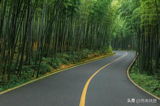 成都出发，动车最快37分钟可达！换个地方过周末