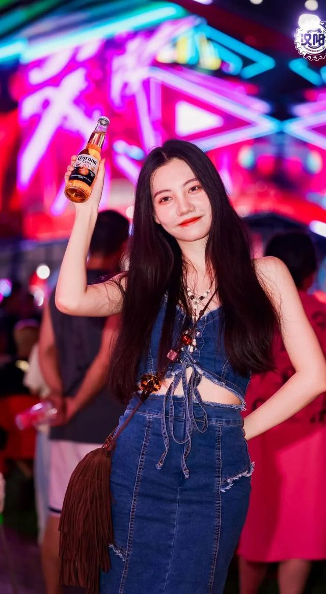 官宣！连续六年！武汉啤酒音乐嘉年华即将燃爆十一！（送福利）