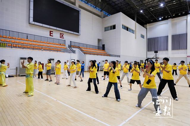 寻根中华·行走天府 | 学中医智慧、探古蜀文明、品川菜百味...... 来看周边国家华裔青少年如何“寻根”四川？