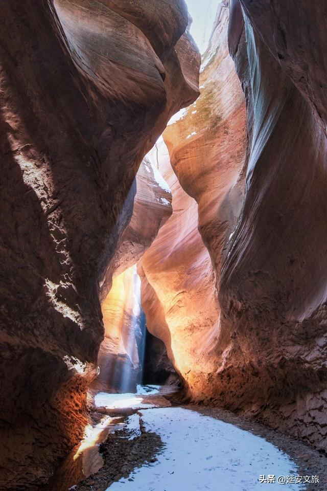 厉害了！甘泉大峡谷二次斩获《中国国家地理》青睐，峡谷与星空的组合绝了！