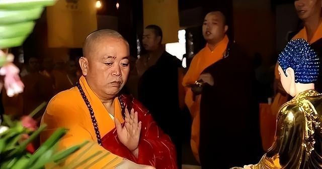 越扒越劲爆！释永信在少林寺的奢靡生活，你想都不敢想！