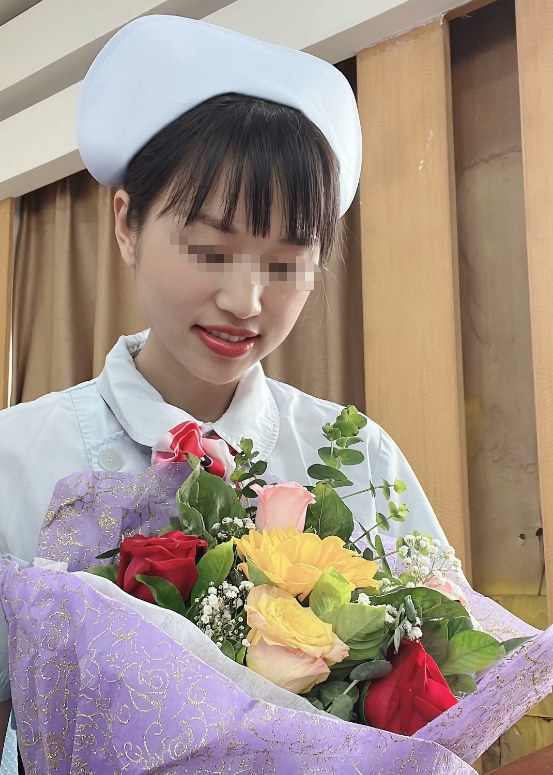 护士跑马拉松后续：目前未上班，两位同事发声，多年付出成笑话