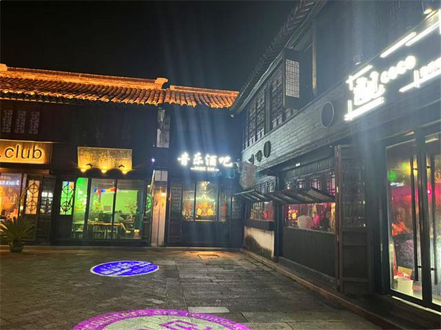 夜游嘉兴月河