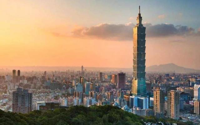 登机赴京前，郑丽文被约谈	，国民党确定新人事，洪秀柱力量已冒头