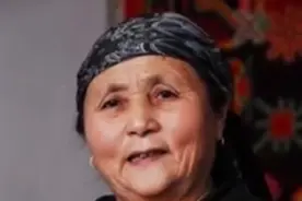 她将两个女儿嫁给两个儿子，家族发展到200人，荣获感动中国人物图片
