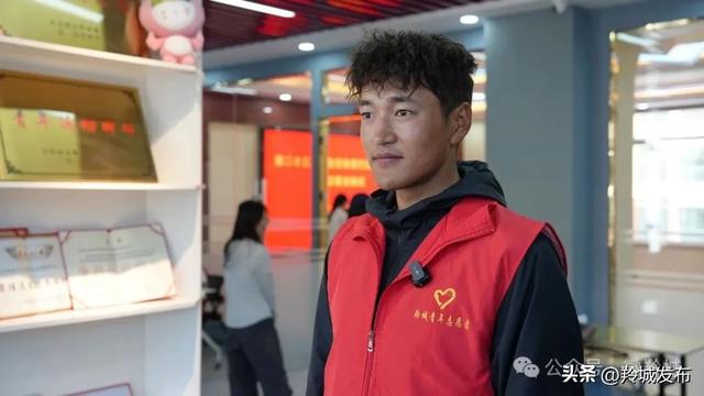 九色甘南香巴拉旅游艺术节：“志愿红”与“礼仪风”共绘靓丽画卷