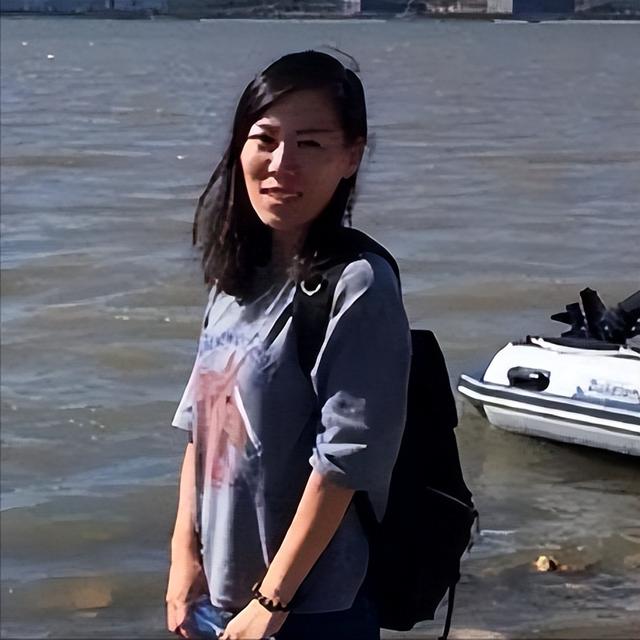 “辞职看世界”的女老师，11年后现状曝光：黯然回乡，老公已分手