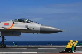 3艘航母连续出海，日本发现异常，中国两大航母舰队将首次会师？图片