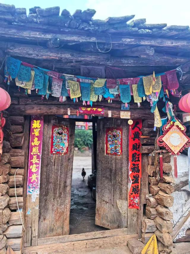 四川：摩梭风情泸沽湖！