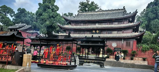 蜀道记行‖从藏在深山的觉苑寺到香火鼎盛的七曲山