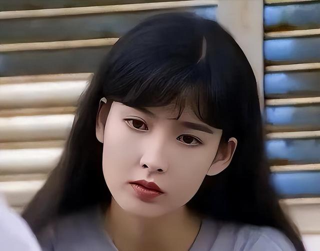 被戴8次绿帽子，后又捉奸在床，这就是我们“玉女”守卫的爱情？