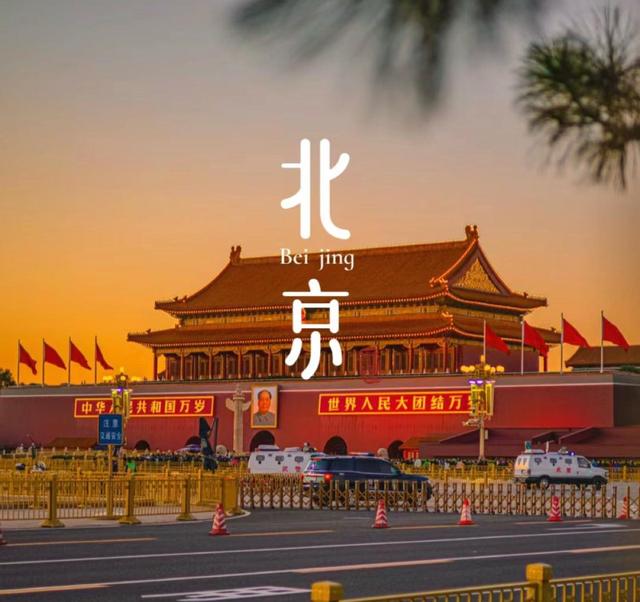 古城独行两年，晨曦中偶遇象棋老人，他一句话让我泪目