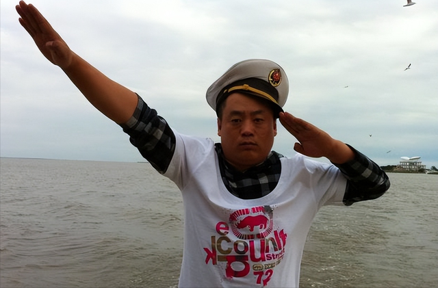 赵本山也想不到，一向老实本分的宋晓峰，会在过年前	，栽个大跟头