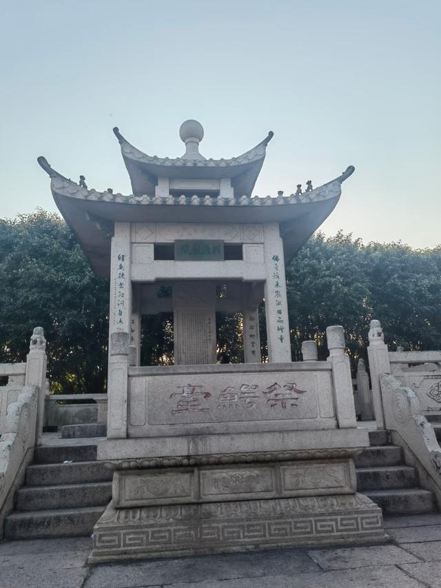 我是广州人，在广东潮州待了一周，憋不住想说说我的感受和疑问！