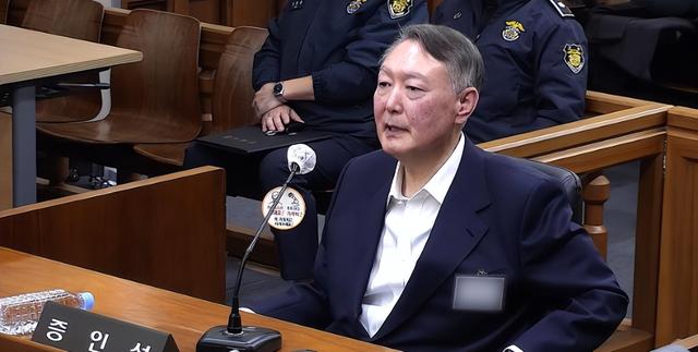 60多年来头一遭，韩国政坛做出重大决定，尹锡悦等来一个坏消息