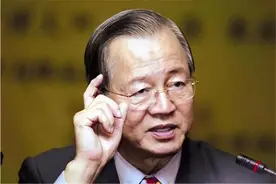 "曾仕强警言：慎娶“克夫”相，穿衣风格藏玄机！"图片