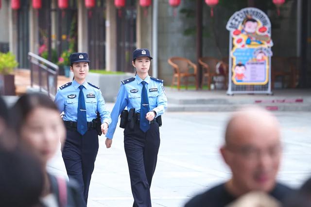 你景点驻足，我为你守护
