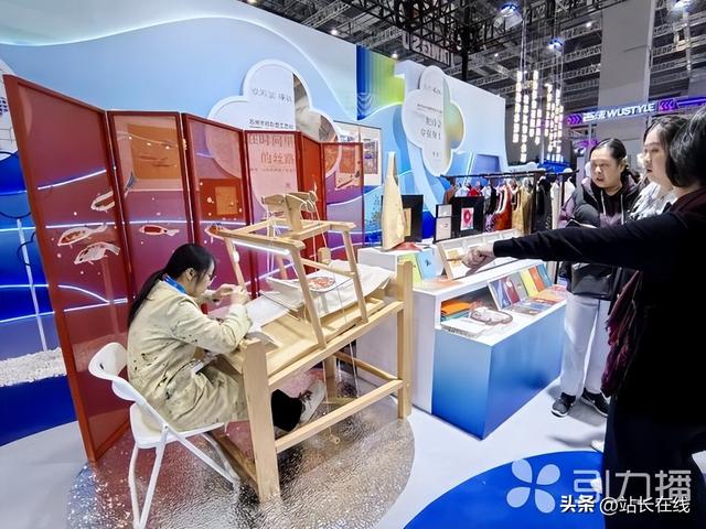 第六届长三角文博会开幕 苏州展商亮相沪上尽显创新活力