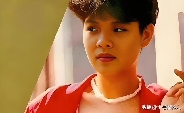 春晚爆红后，她洗完澡从23楼纵身一跃，临终时最后喊了声“妈妈”