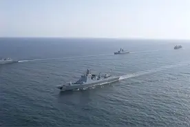 中国海军军舰现身中东，引发外媒热议，真相令人惊讶！图片