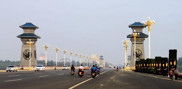 散文丨汗漫：在 宛