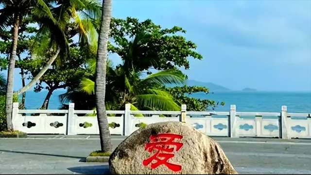 五一假期八大“坑人”景区出炉，每一个都名声在外，有你去过的吗