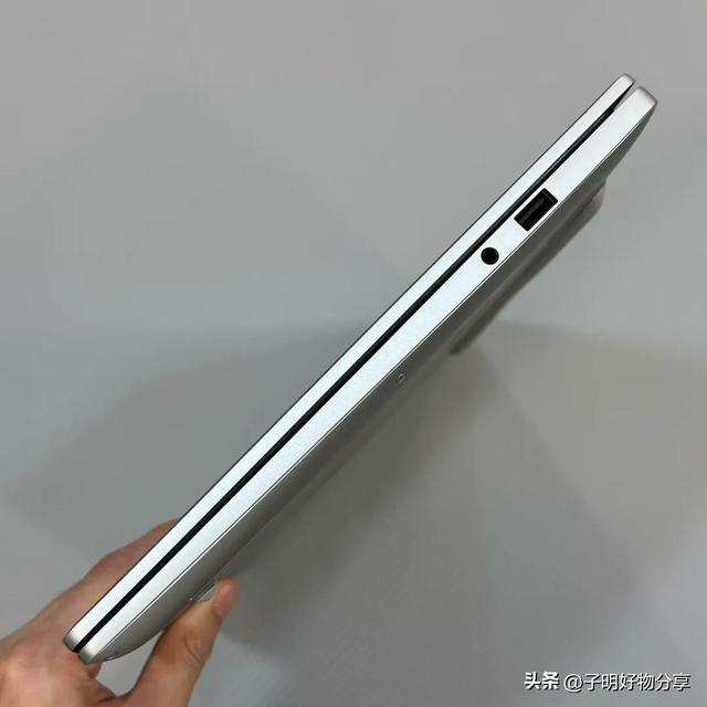 2025大学生笔记本选购秘籍：3500-4500元预算拿下这些“真香机”