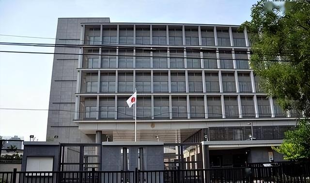 全面取消！中国反制手段升级！高市慌了，踩红线让日本已无力承受