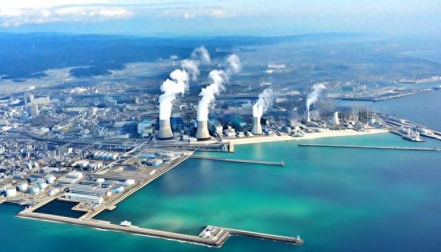 高市连退三步，中方不接受！日本报复来了：启动第17轮核污水排海