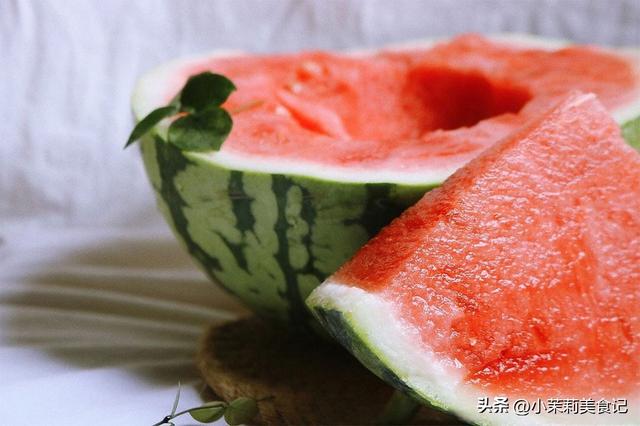 7月20入伏，老人说：闰月伏穿棉衣，今年三伏天在闰六月，早准备