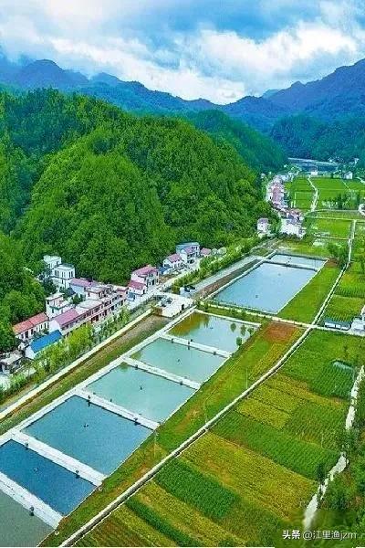 秦岭南麓的山水长卷