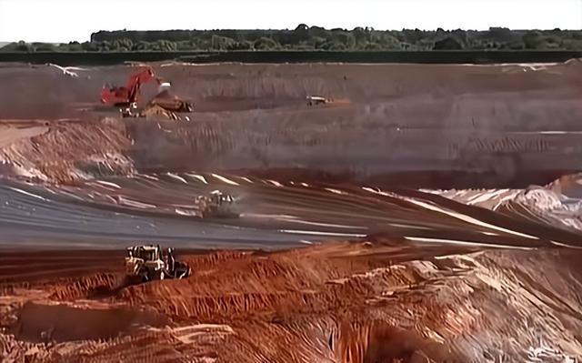 特朗普向全球发通牒！180天内必须对中国“动手”，否则重磅制裁