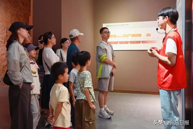 张掖：一屏万物生 祁连生态绿卷舒