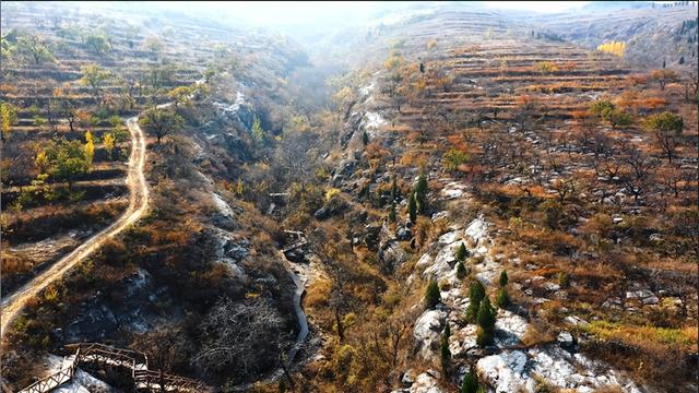 待济南天朗气清，来一场自驾山、村、溪、湖之旅散散心吧！