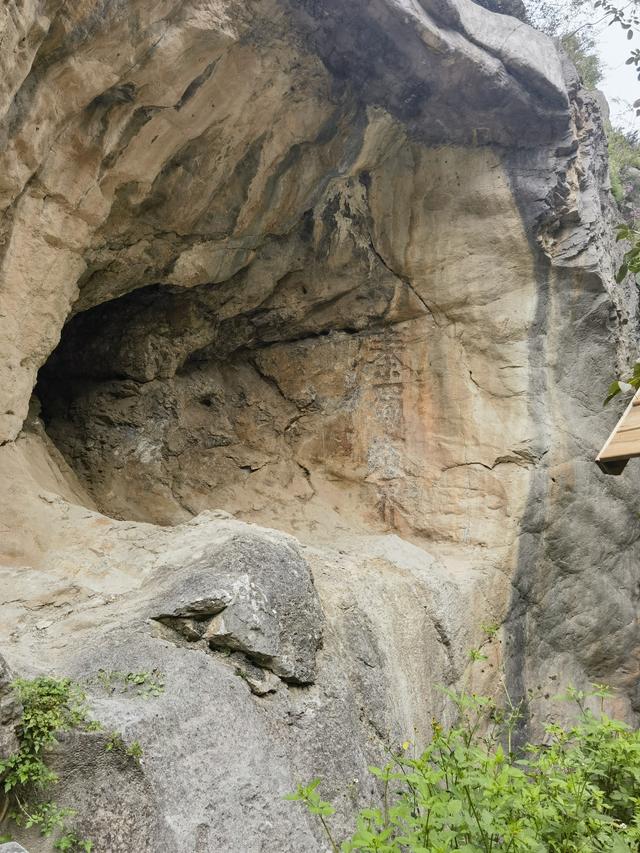 穿隧跨桥寻古，陇南川北历新——平绵高速国庆行